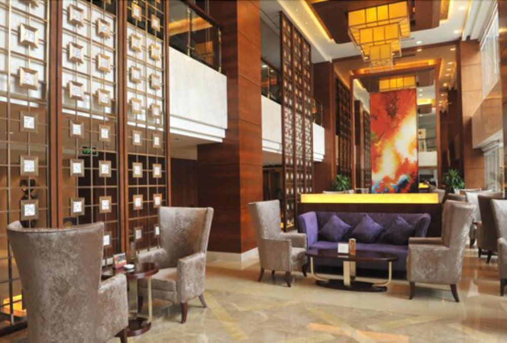 Ramada Shenzhen Baoan Hotell Eksteriør bilde