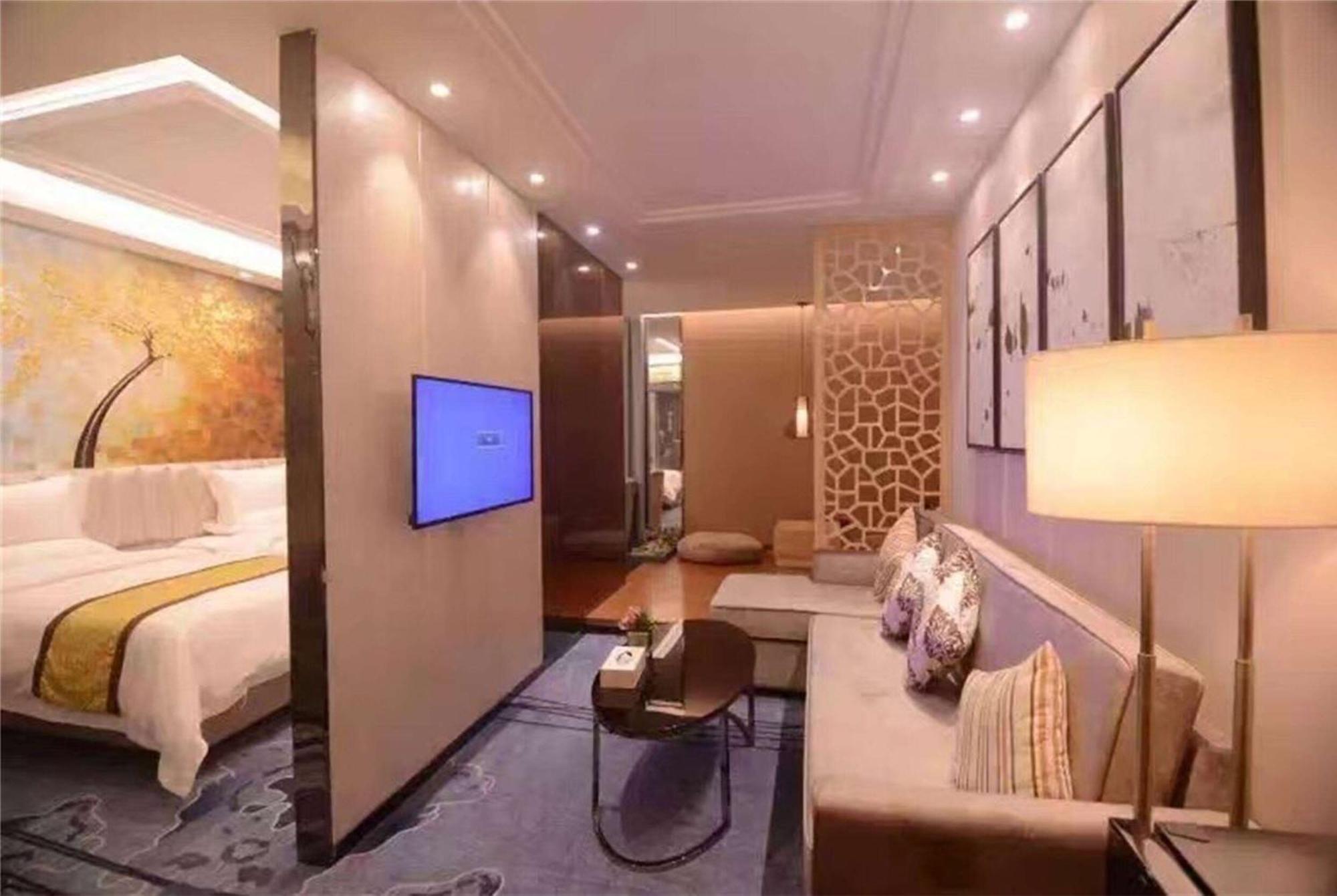 Ramada Shenzhen Baoan Hotell Eksteriør bilde