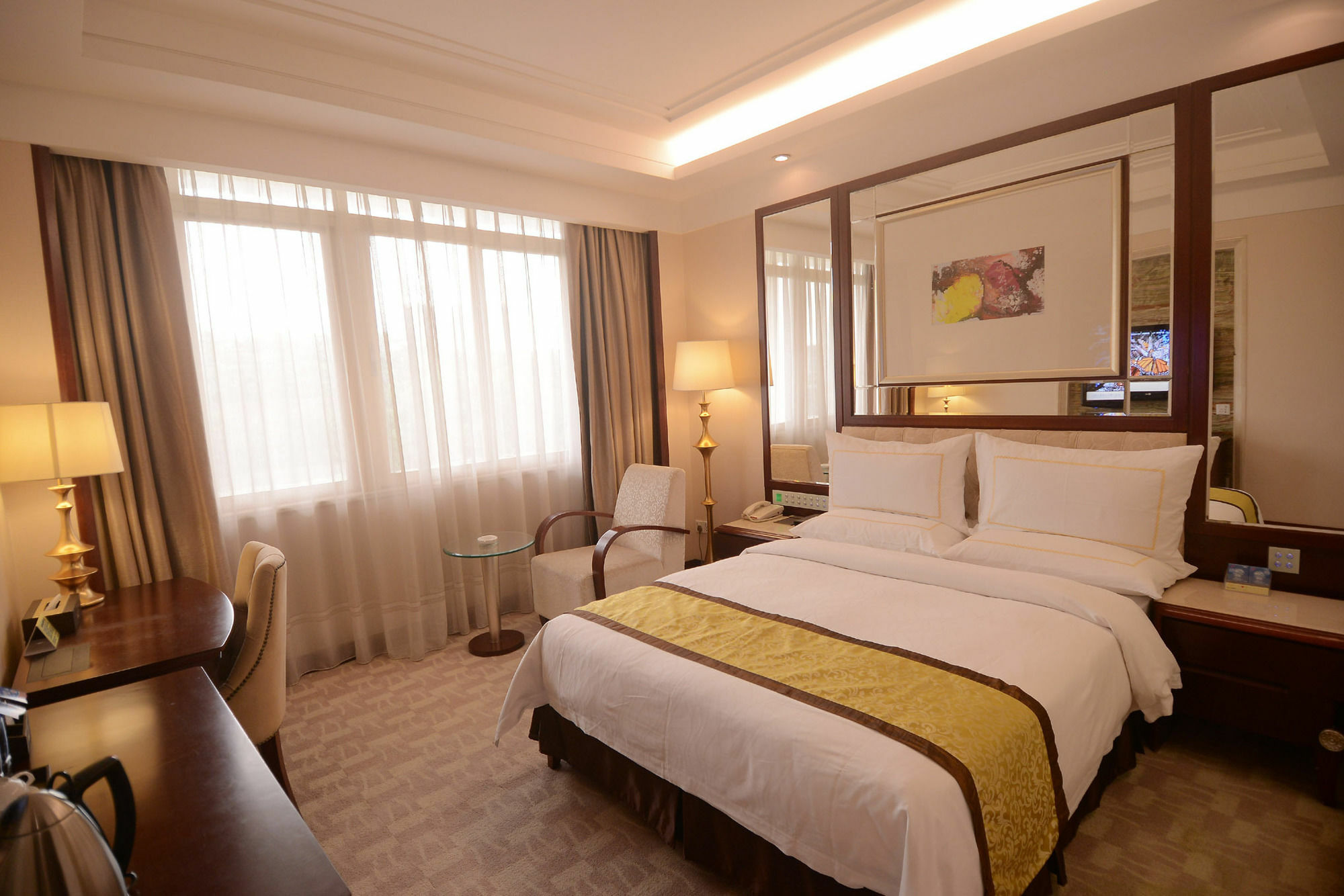 Ramada Shenzhen Baoan Hotell Eksteriør bilde